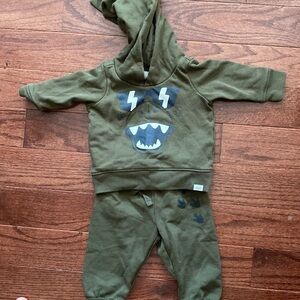 Gap dinosaur tracksuit